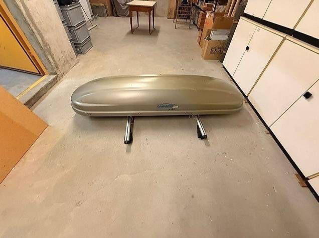 Coffres de toit: Dachbox mit Träger – D'occasion à Wohlenschwil par pet_2nqm