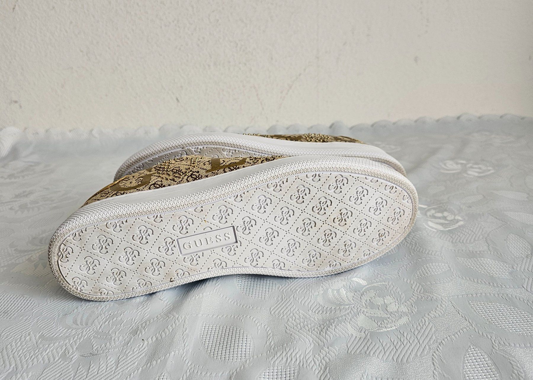 Guess Damenschuhe: *GUESS *Damen Sneaker Gr. 41 – Gebraucht aus Bronschhofen von Xena37 6