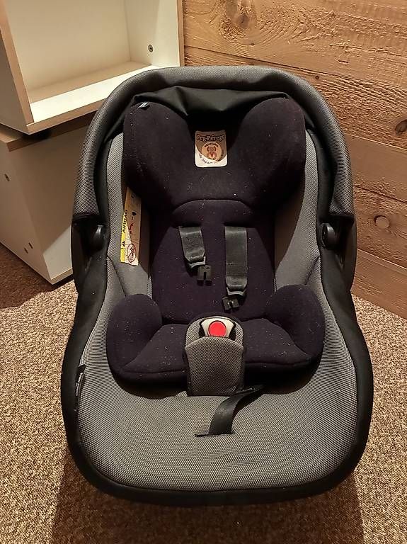 Auto-Kindersitze: Peg Perrego Kindersitz Autositz Maxi Cosi – Gebraucht aus Knutwil von Momon