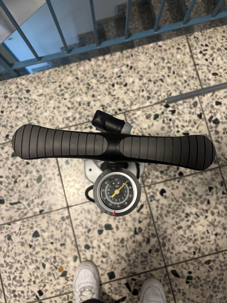 Pompe: Fahrradpumpe Giyo – Usato da Winterthur venduto da Gisella1965 4