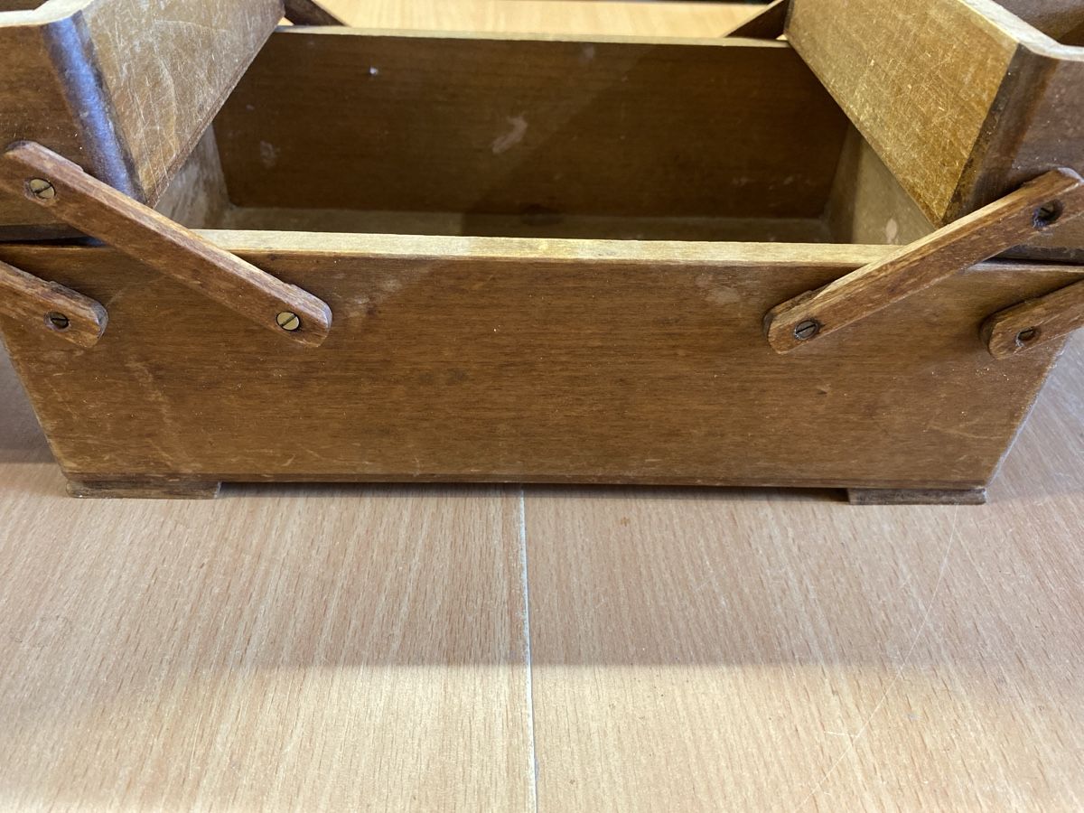 Barattoli: Nähschatulle Antik Holz Schnitzerei Schmuckkasten – Usato da Buchs SG venduto da rosadoro1973 4