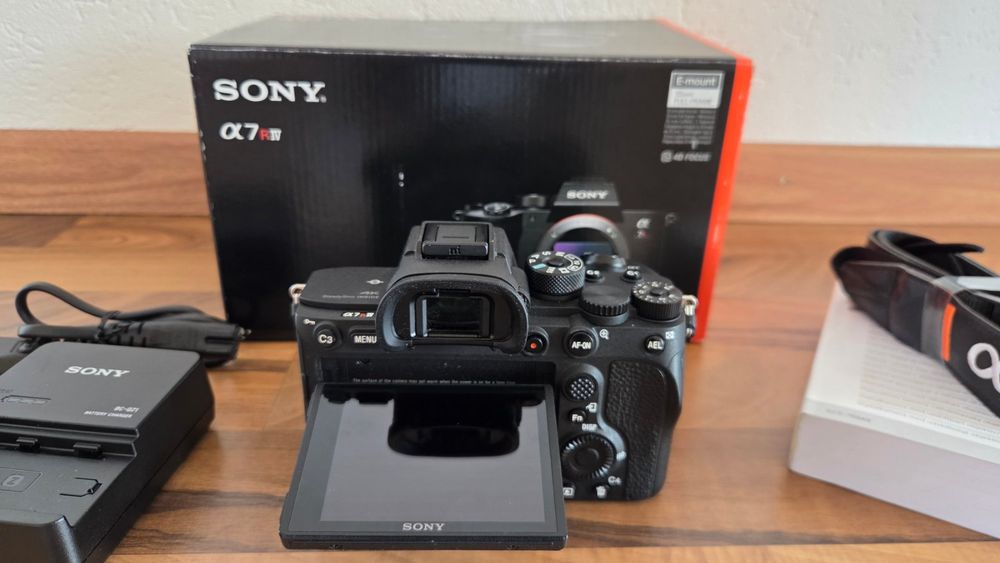 Sony Alpha 7R IV A7RM4 A7R4 61MP Vollformat Body (Gebraucht) in ...