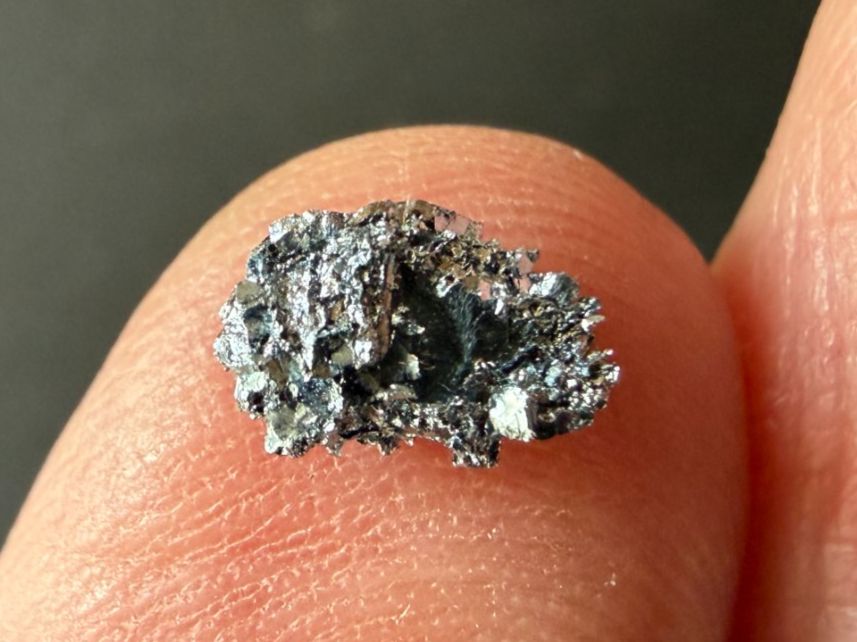Metalli preziosi: Osmium, schönes Stück von 0,93 g – Nuovo (secondo la descrizione) da Lützelflüh-Goldb venduto da Elementis