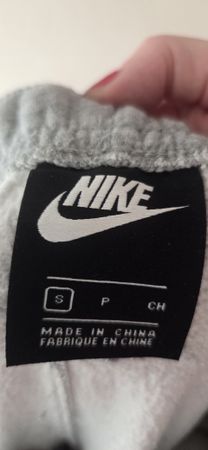Nike Jogginghose grau Grösse S guter Zustand