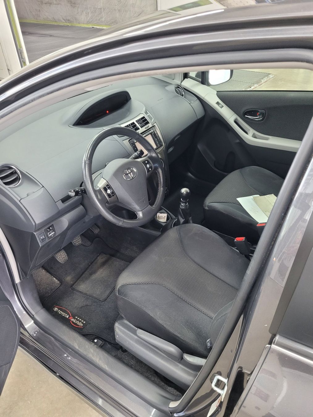 Toyota Automobili: Toyota Yaris 1.8 TS Kompressor – Usato da Luzern venduto da kili_s90 4