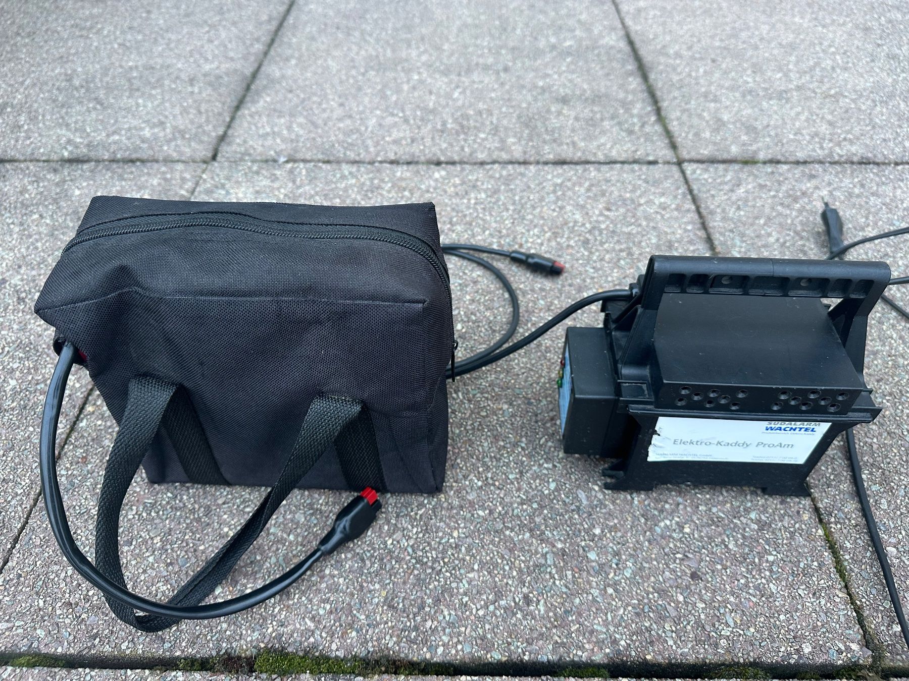 Trolleys: Golf Trolley mit Elektroantrieb – Gebraucht aus Auw von Hansjohan1 3