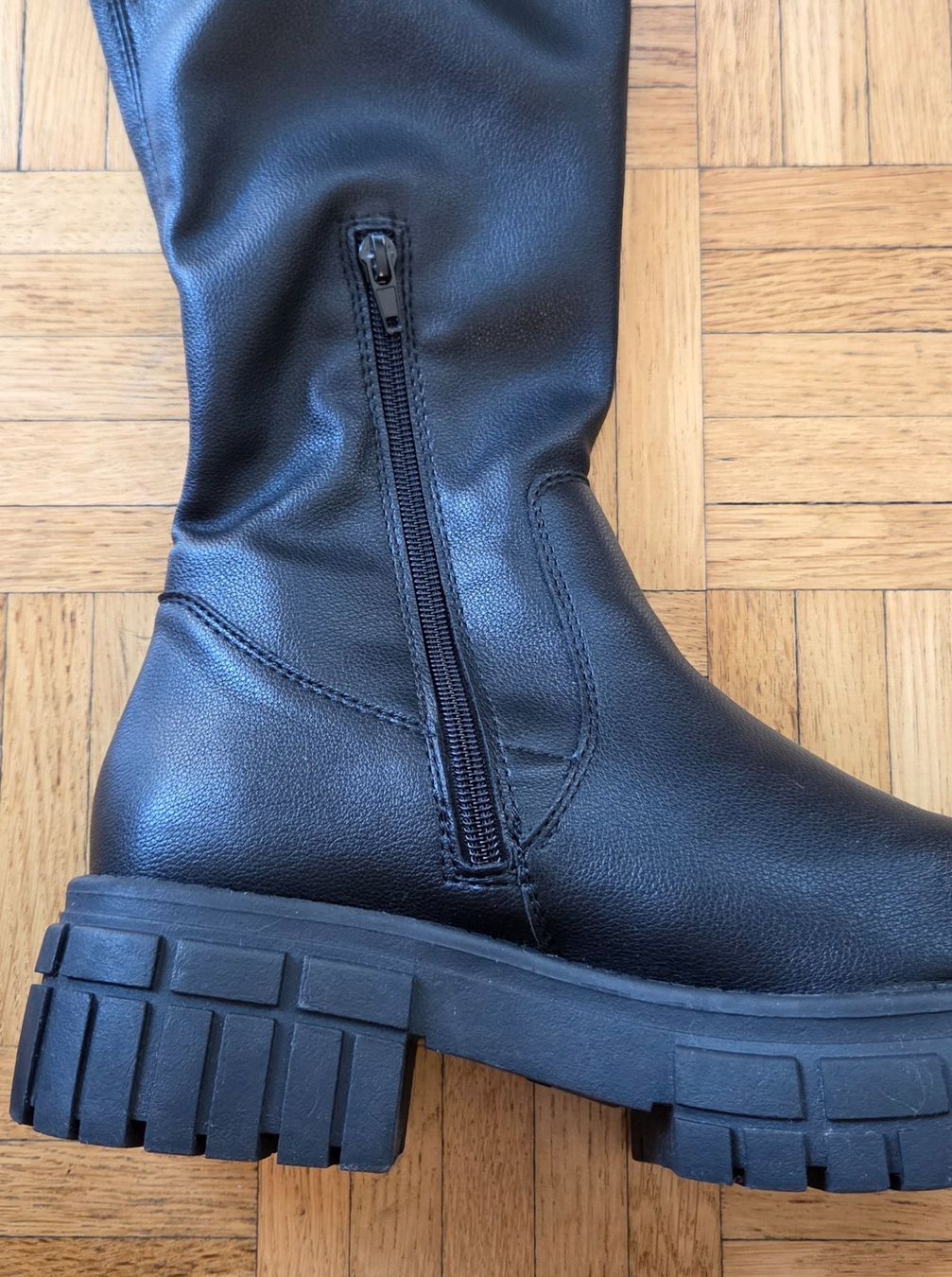 Damenschuhe: Bugatt Stiefel Grösse 39 – Gebraucht aus Brüttisellen von ruebli-fan13 6