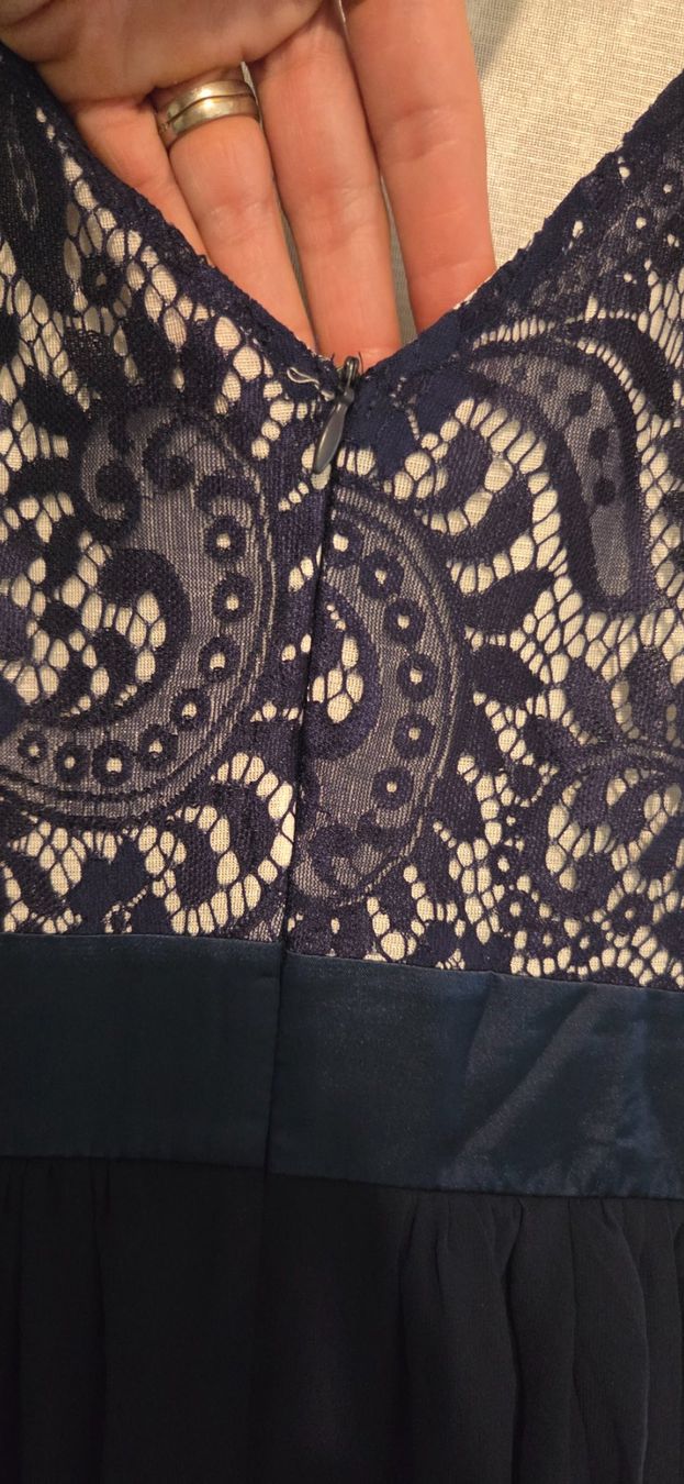 Robes: XL/40-42 Abendkleid /Sommerkleid  eleganter Anlass – Neuf avec emballage d'origine à Bremgarten b. Bern par Marge7979 4