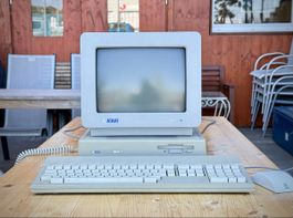 Atari 1 PC mit Monitor SM124