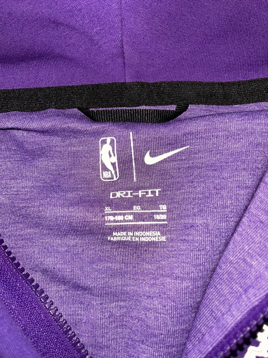 Nike Maglioni & Felpe: Sweat des Lakers violet  – Nuovo (secondo la descrizione) da Delémont venduto da bouboute01 2
