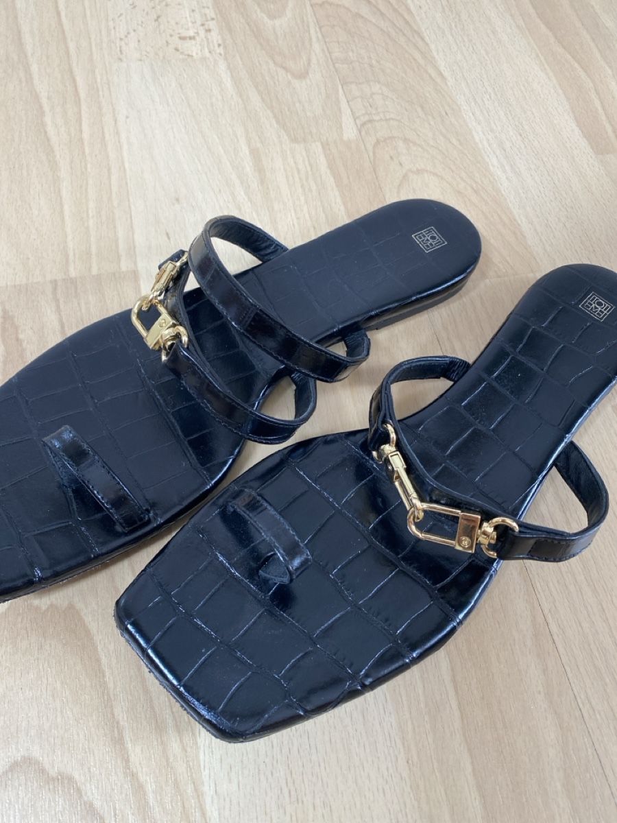 Damenschuhe: Toteme Leather Sandals 40 Gold – Gebraucht aus Zürich von yum_ms7c 1