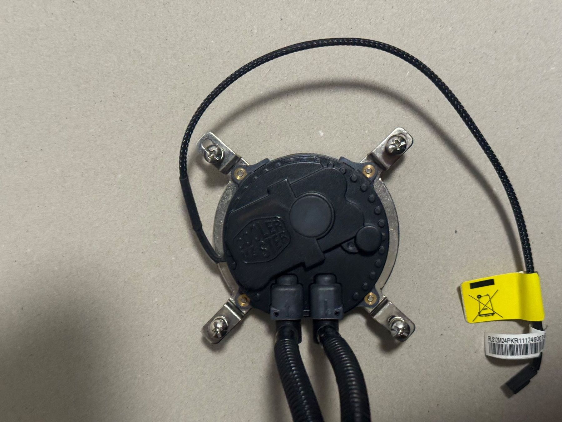 Componenti elettronici: Water CPU Cooler Master Seidon 120M – Difettoso da Camorino venduto da cobra540 3