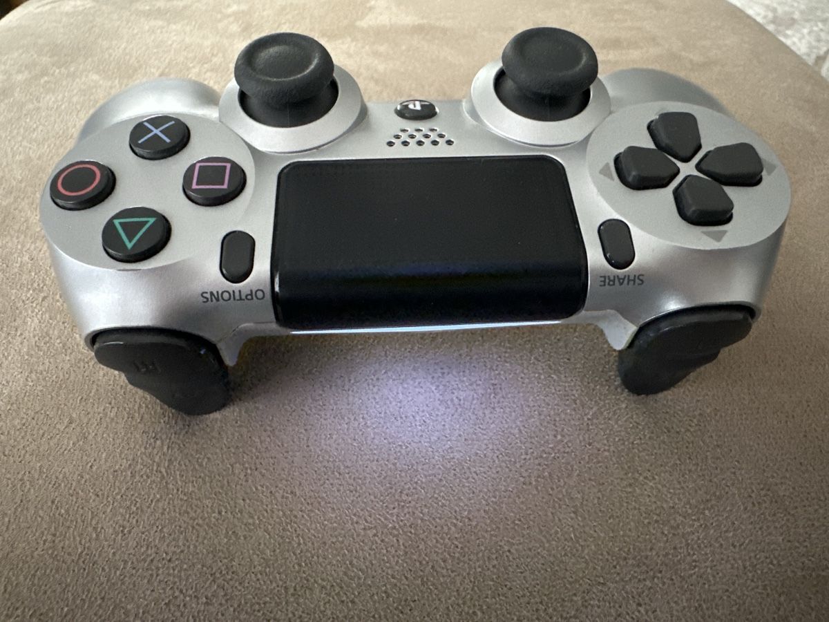 Controller: Original Sony Playstation 4 2te VersionPS4 Controller Silber – Gebraucht aus Bibern SH von Anuja_20 1