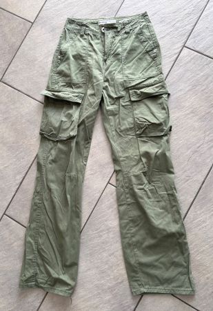 Cargohose, Gr 36, Bershka