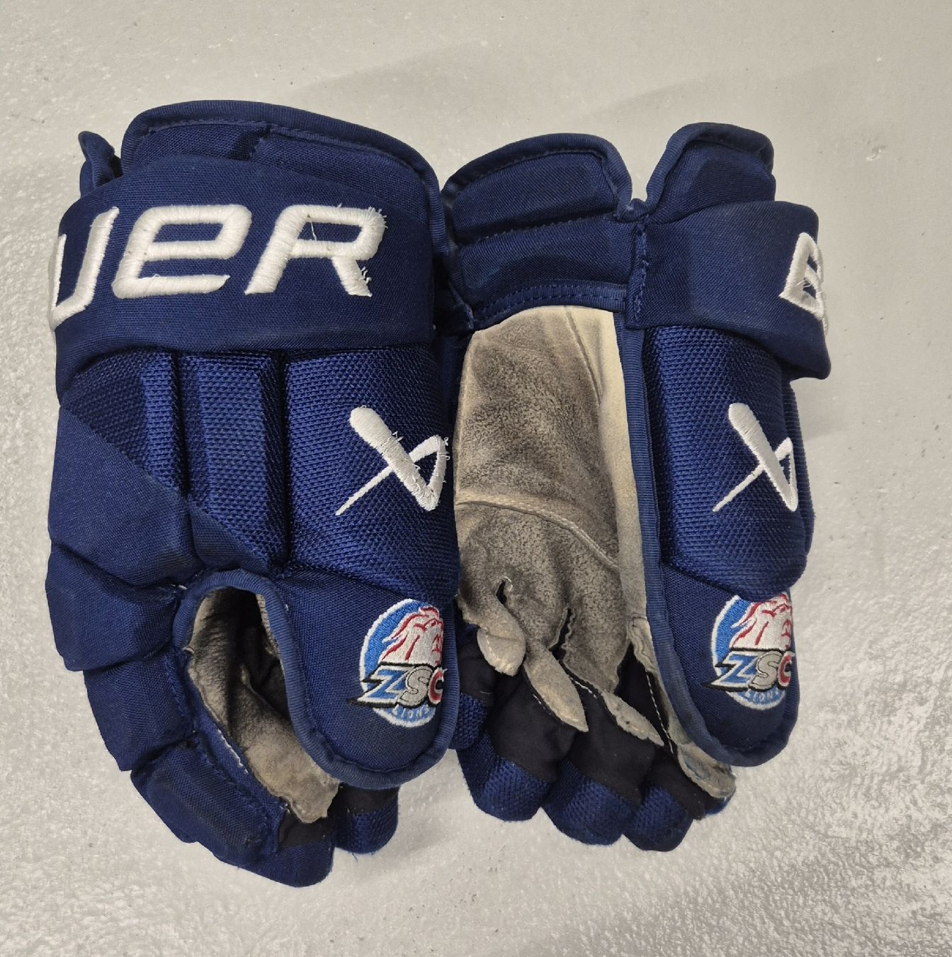 Bauer Guanti & manicotti: ZSC Handschuhe – Usato da Bünzen venduto da Wisel45