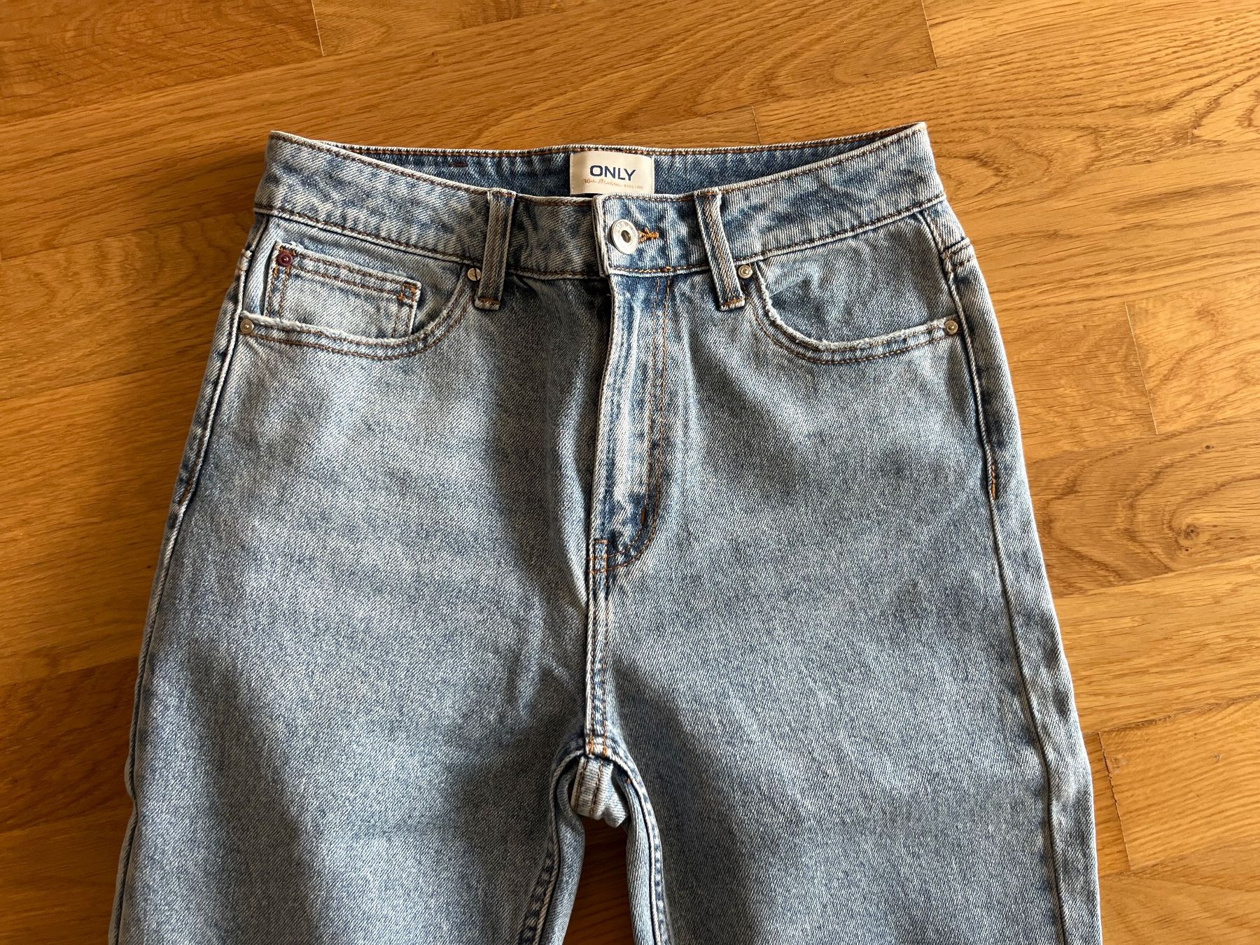 Only Jeans: ONLY Emily Jeans, Gr. 26 – Usato da Frauenfeld venduto da heyLani 1