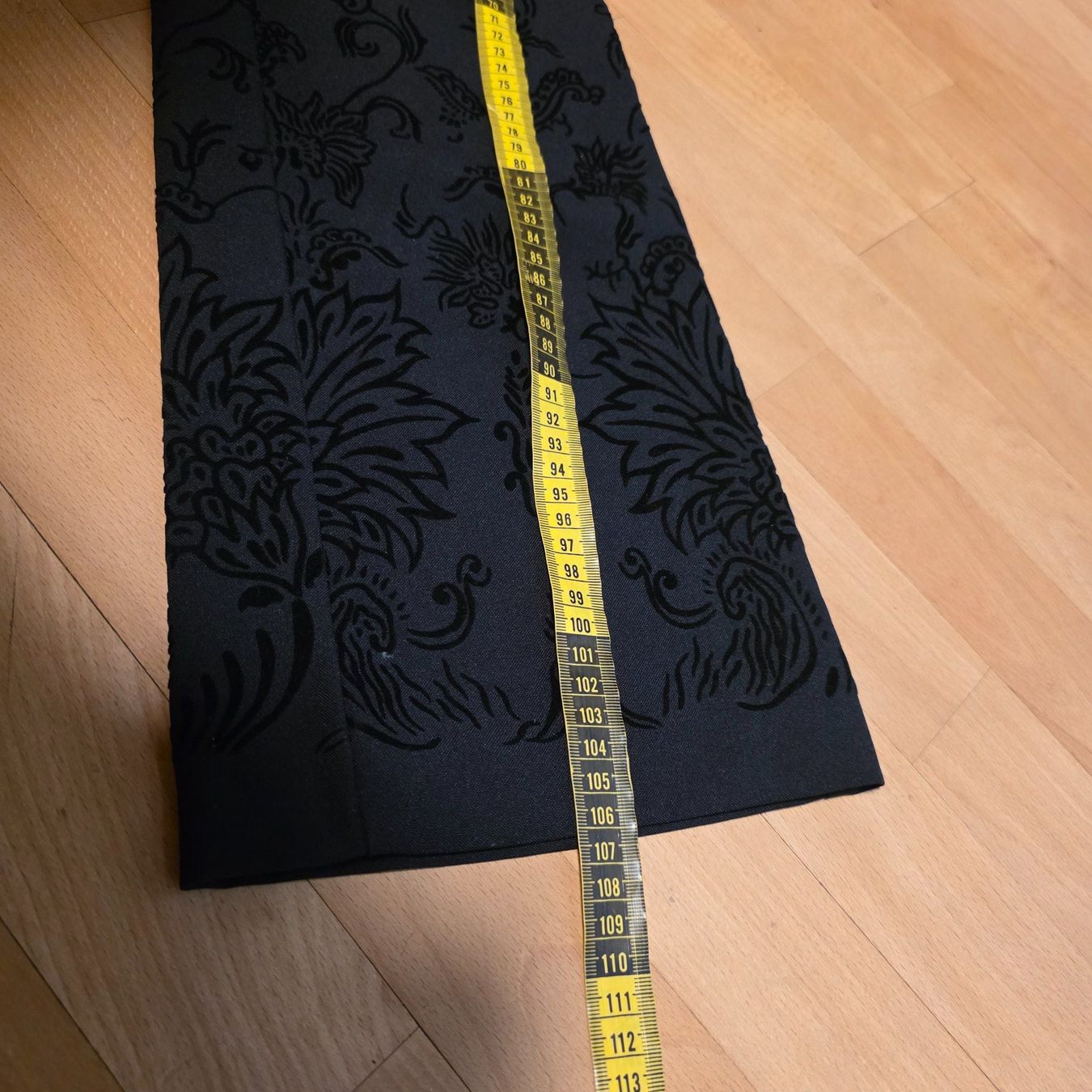 Hosen: Vintage Schlaghose Schwarz S Samt Muster Elegant – Gebraucht aus Wald ZH von CapLux 6