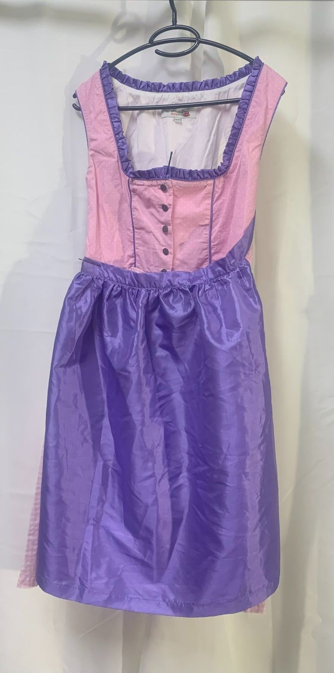Costumes: Dirndl – D'occasion à Aesch BL par schastu