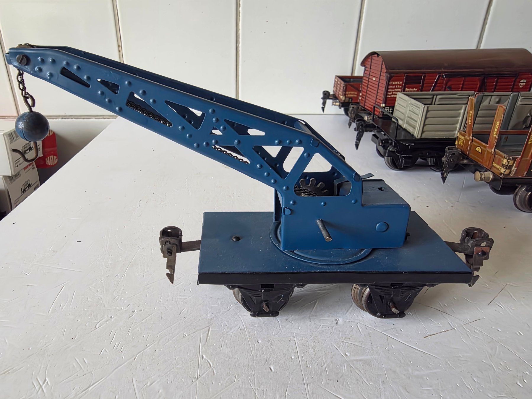 Märklin Modellini di ferrovie: 5 Stück verschiedene Märklin Güterwagen – Usato da Seuzach venduto da Loeckeli01 4