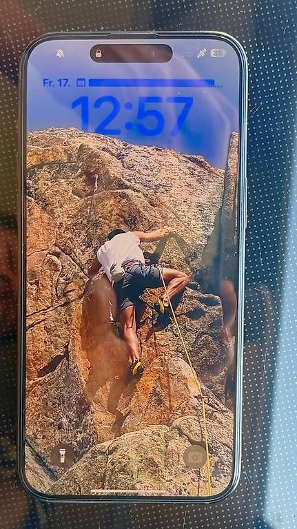 Handys / Smartphones: iPhone 15 Pro Max  Blau Titan – Gebraucht aus Zürich von iva_r6x6 1