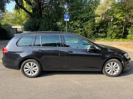 Vend VW Golf Variant 2.0 TDI Highline DSG