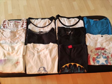11 T-Shirt für Damen M bis XL sehr gut erhalten, alle zusamm