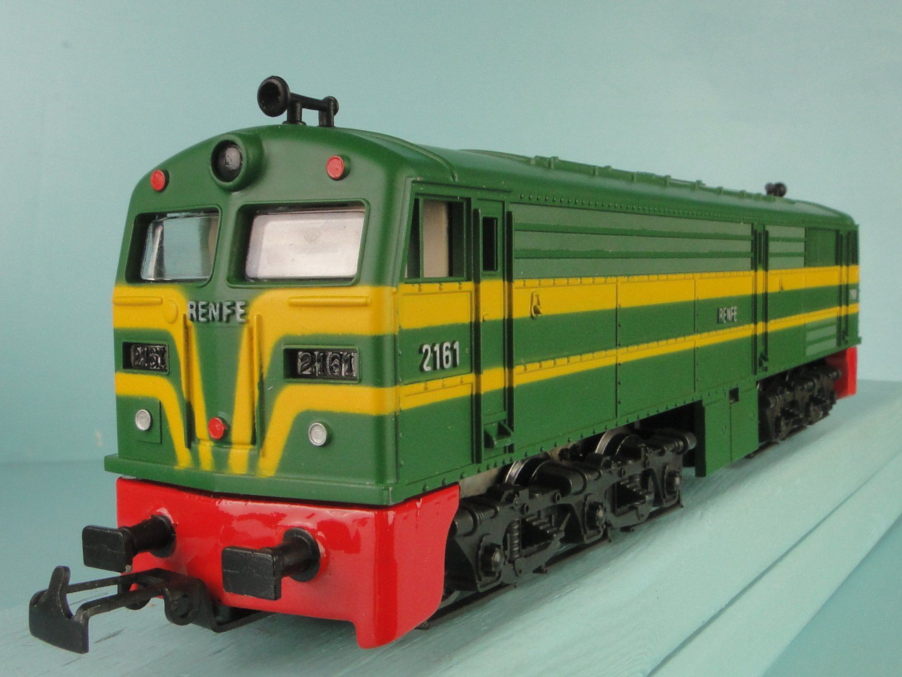 Modelleisenbahnen: IBERTREN H0 2104 RENFE 2161 – Gebraucht aus Bülach von cann11 1
