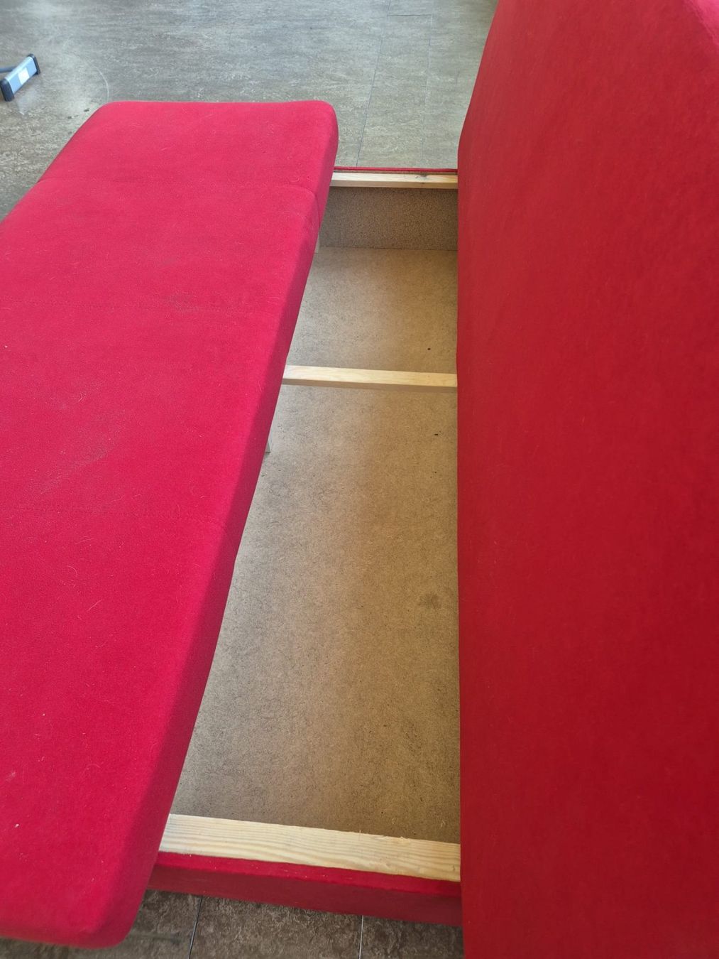 Divani: Sofa mit Stauraum rot gebraucht ca. 200 cm – Usato da Wangenried venduto da Nici_09 5