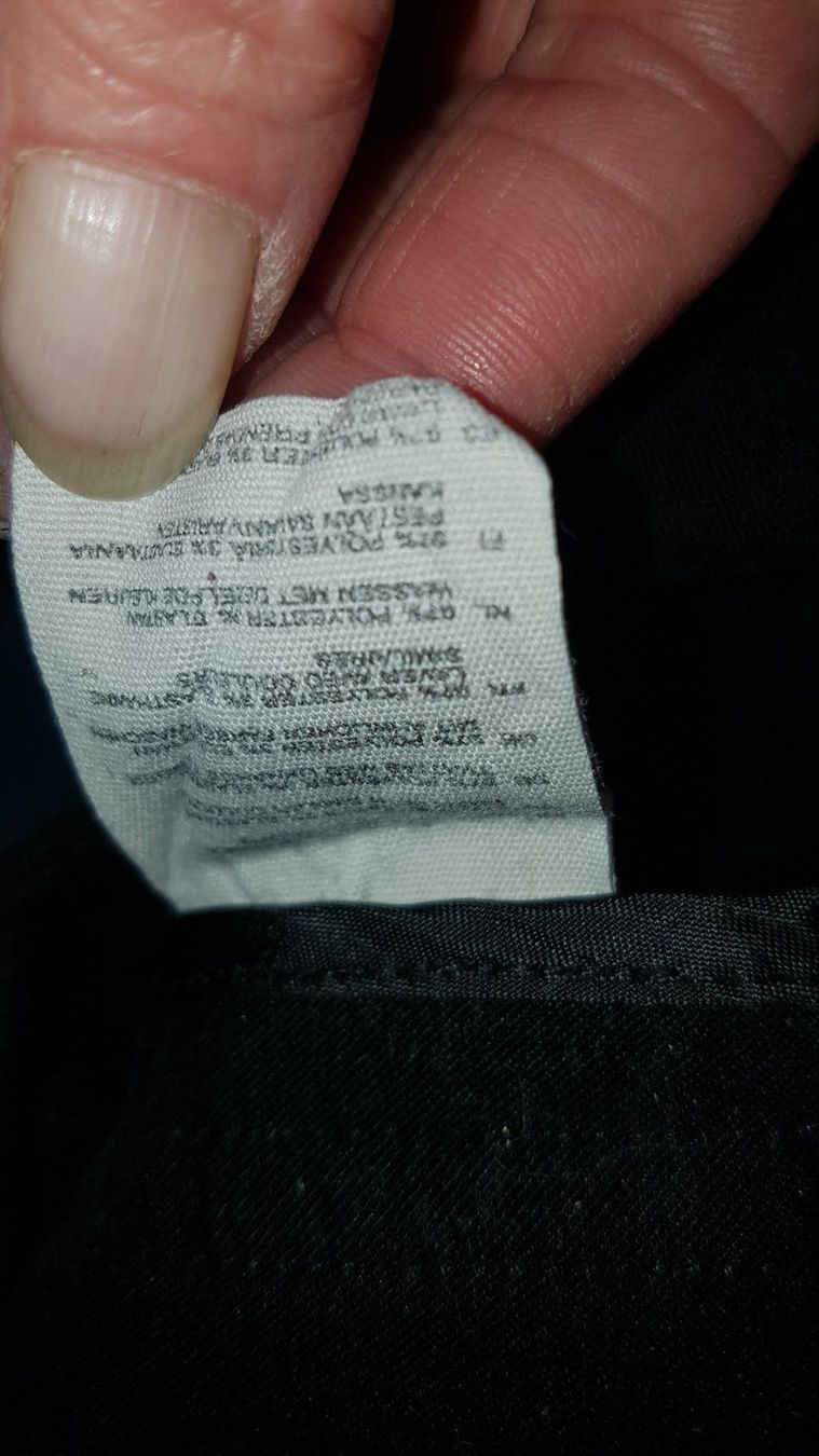 Pantaloni: Velourhose schwarz gr 36 K21 – Usato da Schwarzenburg venduto da Flamingo07 3