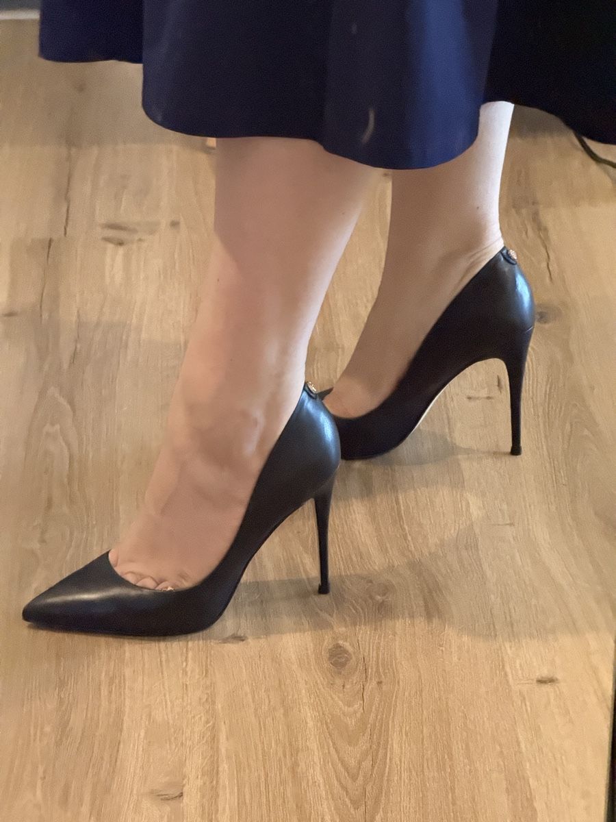 Guess Chaussures hommes: Guess High Heels Black Leather Size 39 – D'occasion à Winterthur par LeLe0606 7