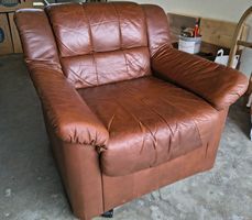 Ledersessel braun gepolstert, gebrauchter Zustand
