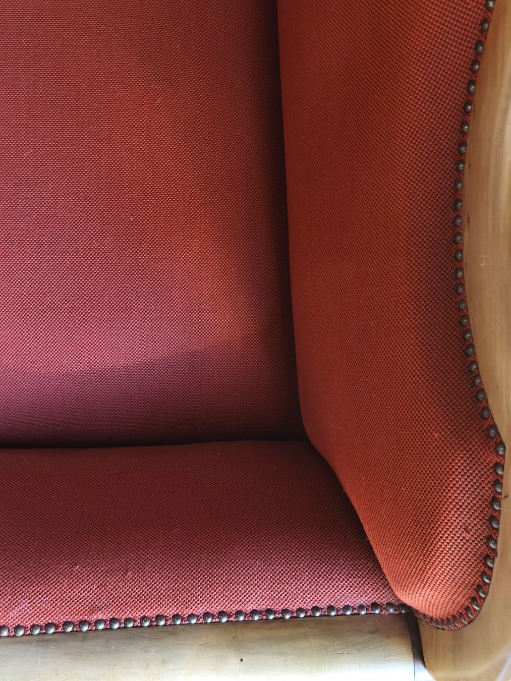 Divani: Antikes Sofa mit rotem Bezug - Ein Schmuckstück! – Usato da Grasswil venduto da samue98 3