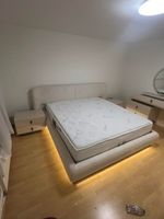 Bett mit Nachttischen und Schminktisch Lederoptik Hellbeige