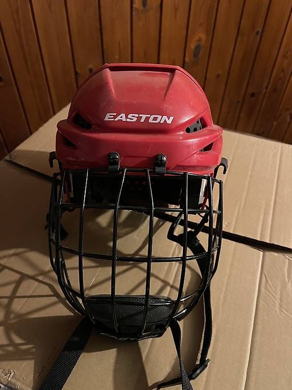 Caschi: Casque hockey junior  – Usato da Montana venduto da sfs_qy6d