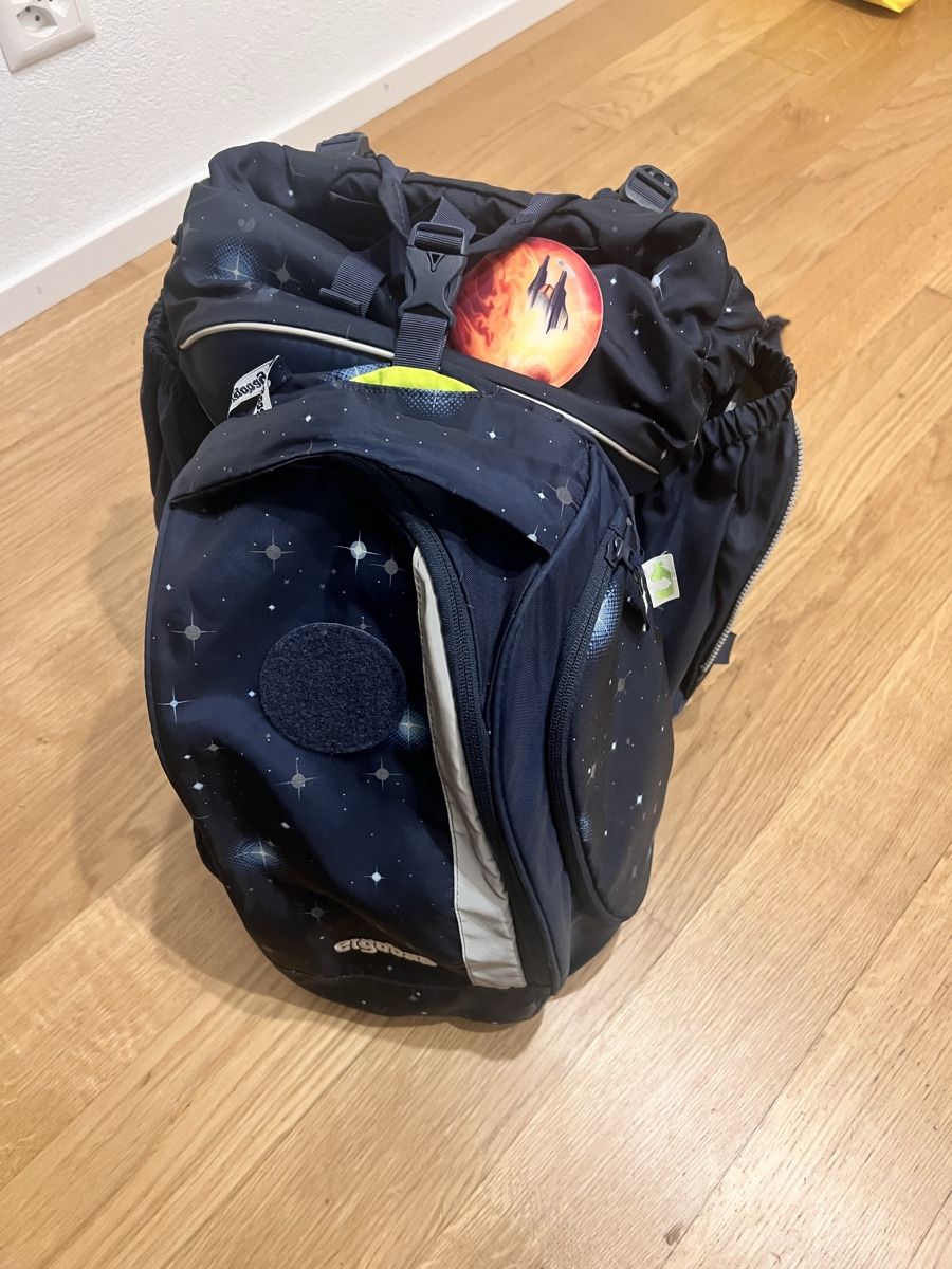 Ergobag Sacs & sacs à dos: Ergobag Kinderrucksack incl Turnsack Weltall – D'occasion à Reinach BL par hatzy 5