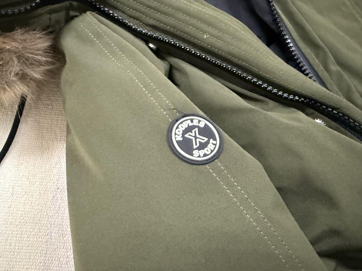 Kooples Giacche: The kooples blouson a capuche – Nuovo (secondo la descrizione) da Valeyres-sous-Rances venduto da gegg 7
