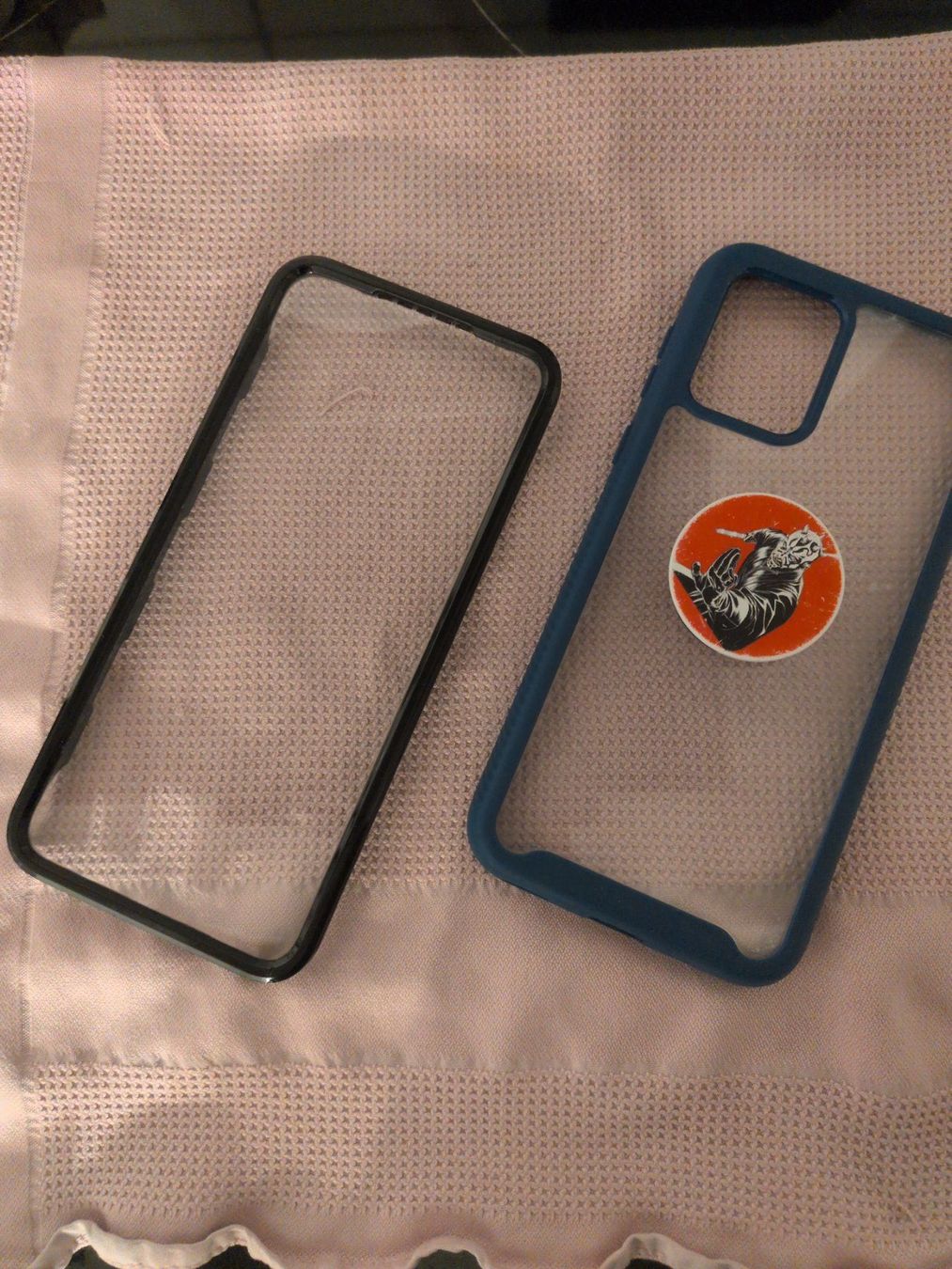 Motorola Portables: Motorola Moto E13 – D'occasion à Hildisrieden par schumsung 4