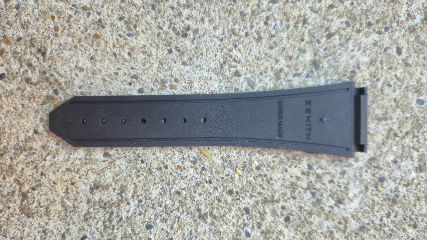 Armbänder & -reifen: Zenith Uhrenband Kautschuk – Neu und originalverpackt aus Elsau von Woolie81 1