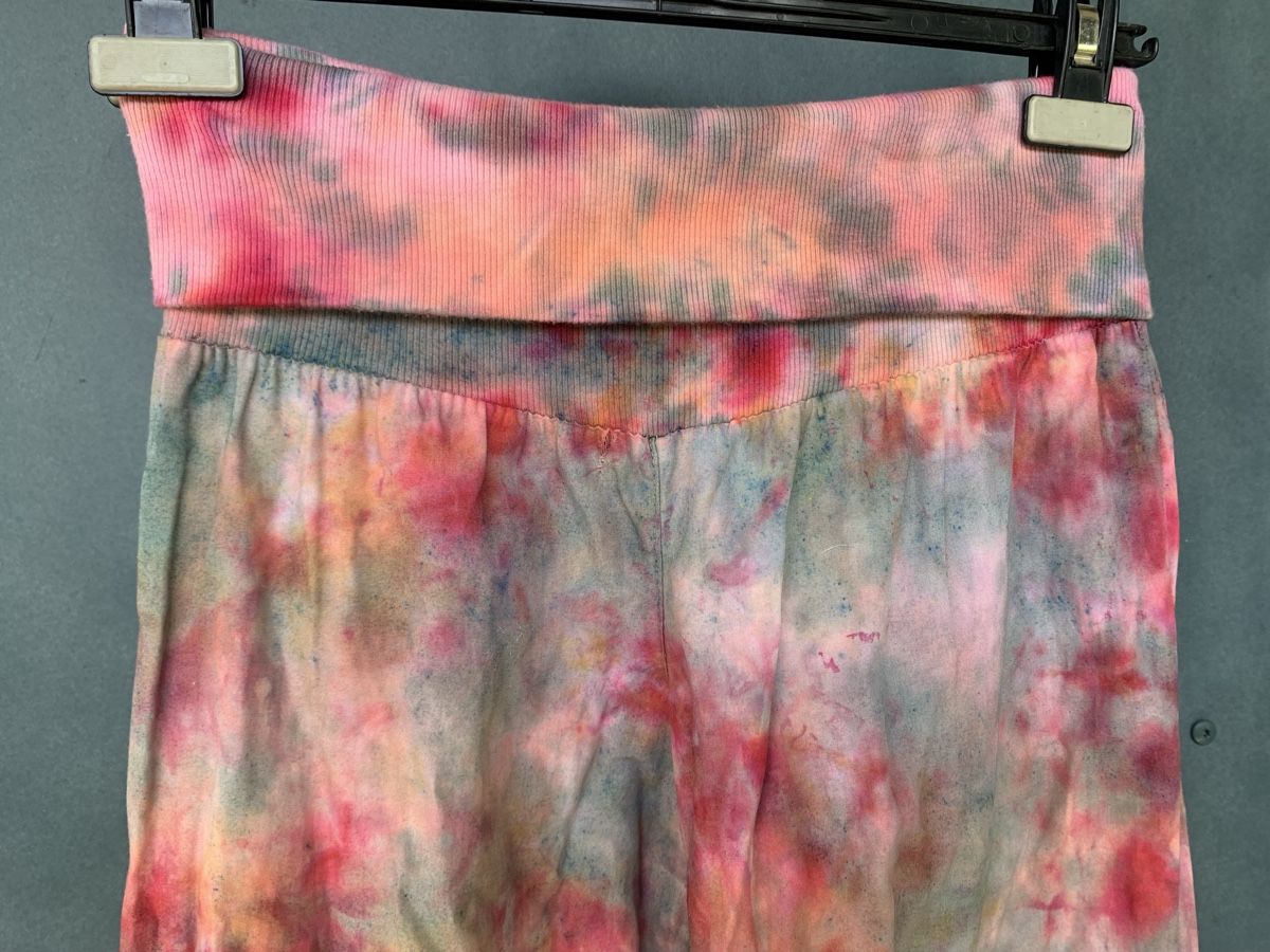 Pantaloni: Batik Hose Neu, Gr.M, Uster – Nuovo (secondo la descrizione) da Uster venduto da Flummi 6