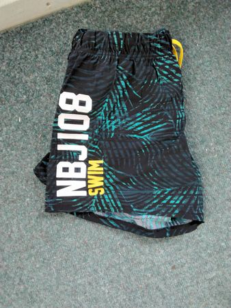 HERREN BADEHOSE GRÜN GR. S