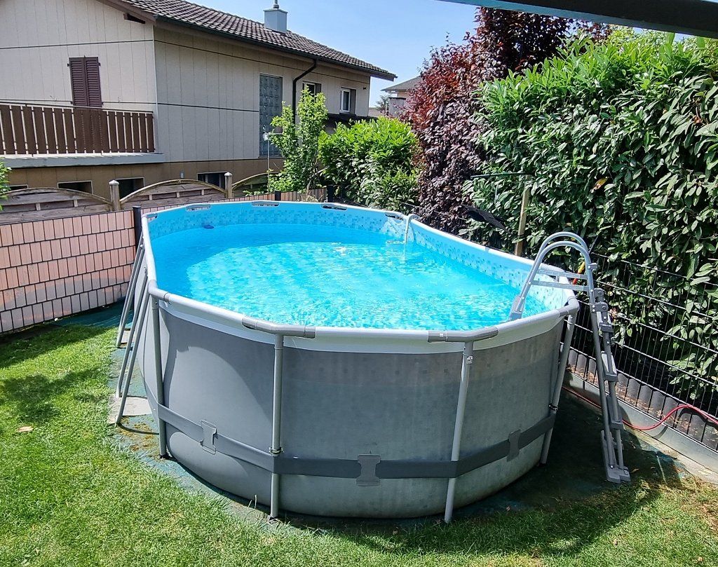 Bestway Piscine: Bestway Pool 4.88x3.05x1.07 – Usato da Oberbuchsiten venduto da Andreas011113