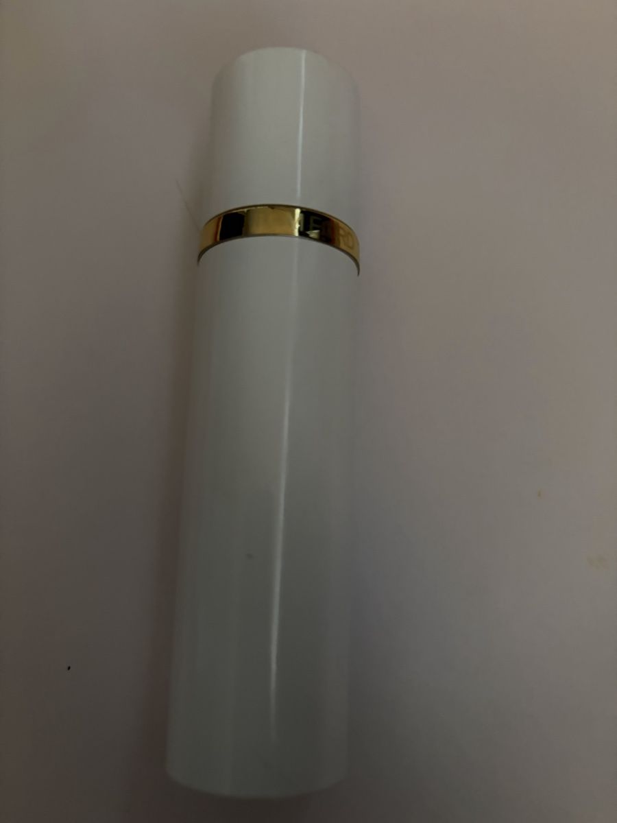 Tom Ford Parfums & Eau de Toilette: TOM FORD White  Suede eau de Parfum – D'occasion à Basel par R.G.R__ 3