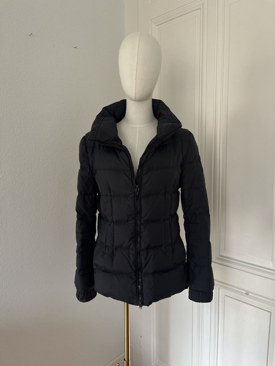 Moncler Giacche: Moncler Women's Down Puffer Jacket - Black – Usato da Mies venduto da nic_yk5d 7