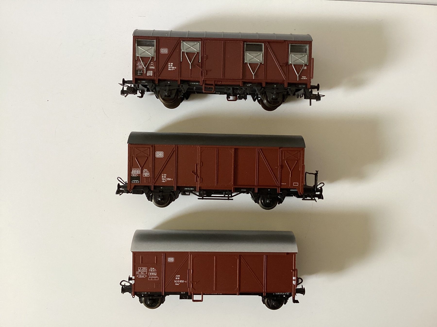 Roco Modellini di ferrovie: Roco Sachsenmodelle Güterwagen DB 1:87 H0 – Usato da Effretikon venduto da simtek_de