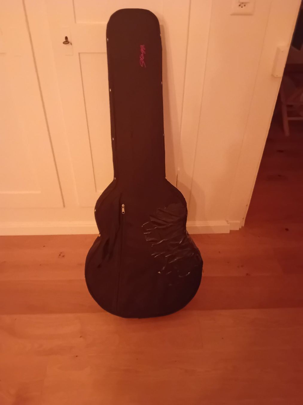 Instruments de musique: Gitarre – D'occasion à Romanshorn par inf_wdd8 7