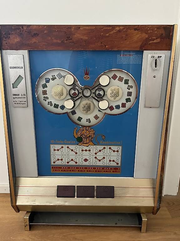 Slot Machine: SLOT MASCHINE – Usato da St. Gallen venduto da mar_fl6v
