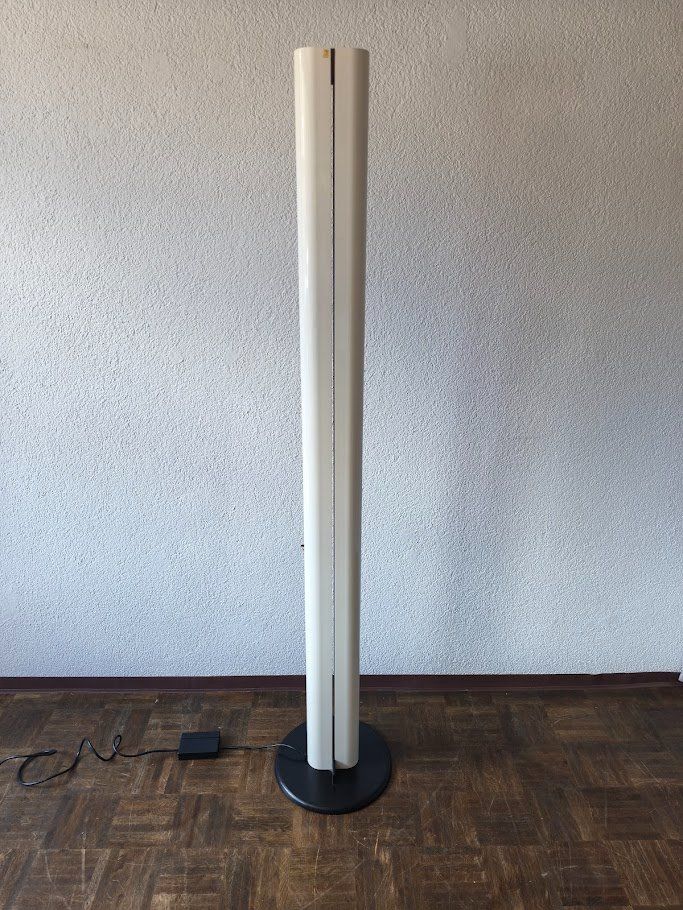 Artemide Lampen: Design Klassiker Stehlampe Recolo Microdata Artemide 180cm – Gebraucht aus Toffen von Immo-Erben 1