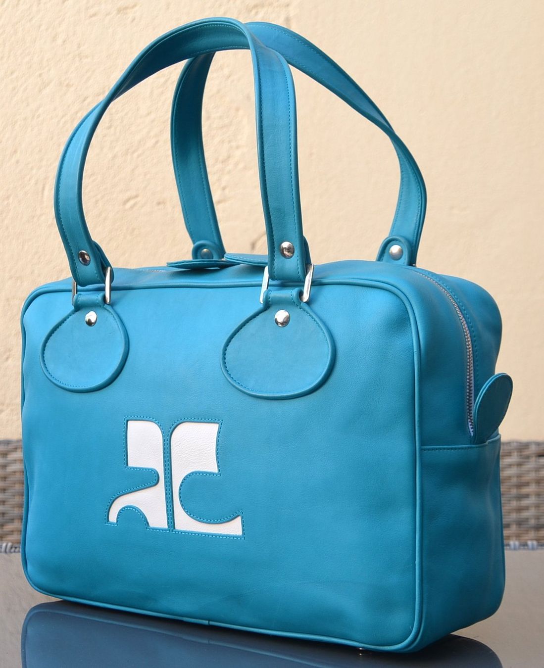 Borse: Courrèges Paris Tasche / sac – Usato da Collonges venduto da arashee 1