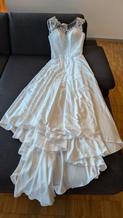 Hochzeitskleid 36/38 mit Spitze und Korsett