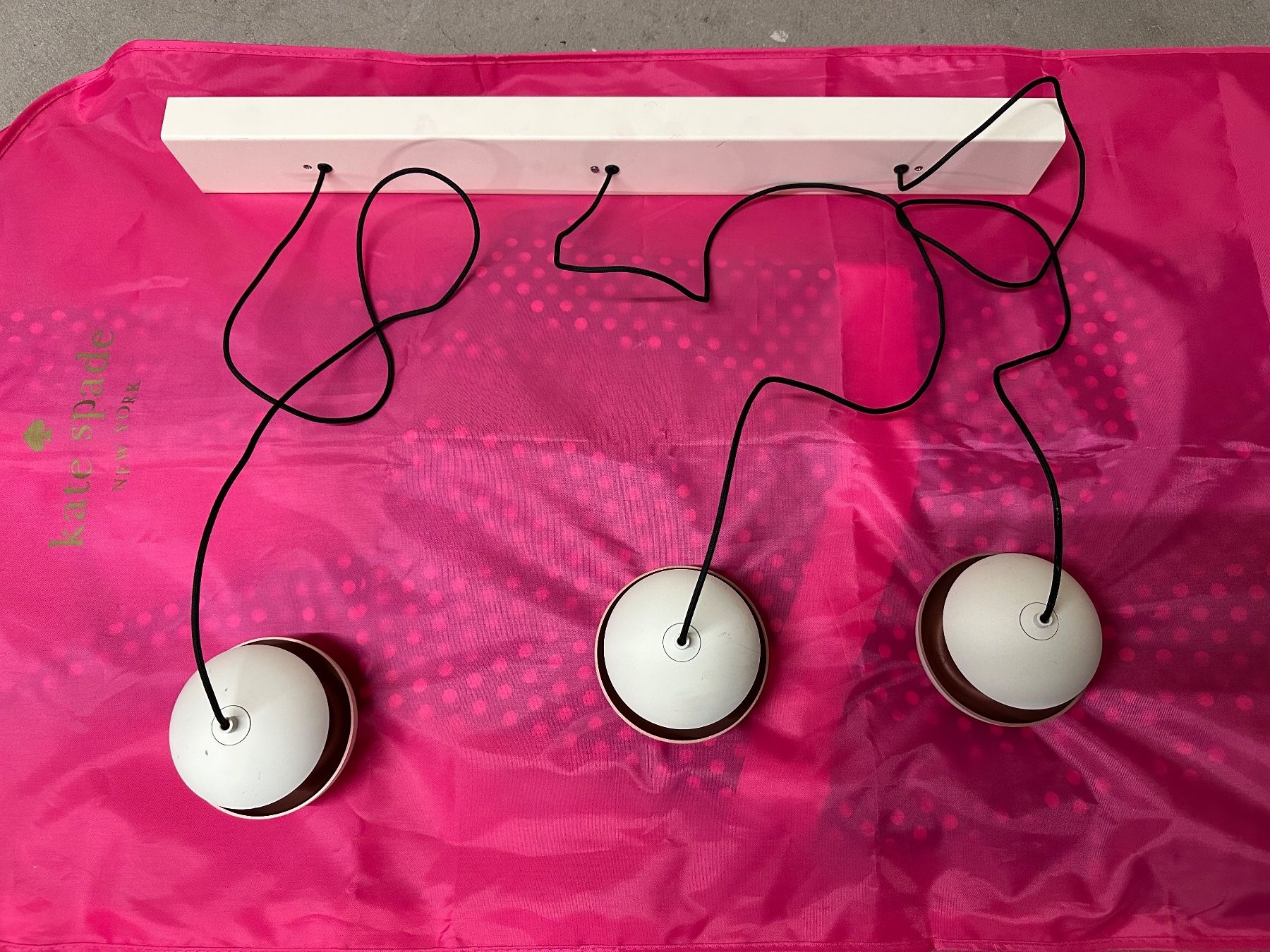 Lampadari & plafoniere: Designer Pendelleuchte HERE COMES THE SUN MINI COMPOSITION – Usato da Basel venduto da bet_zbh9